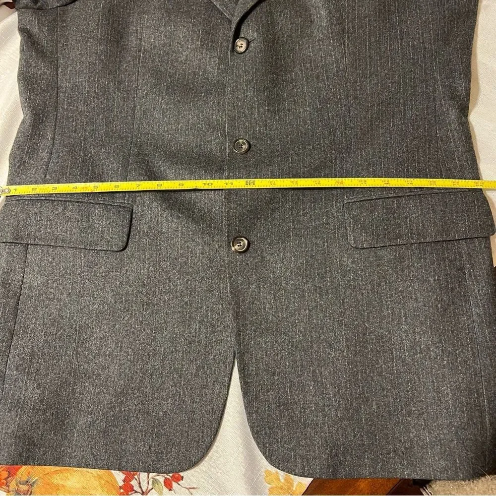 HUGO BOSS Cashmere Wool 3 Button Blazer Size 44T